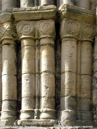 Much Wenlock Priory,Chapter House,Arcading