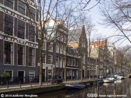 Oudezijds Achterburgwal,Canal,Houses,Amsterdam