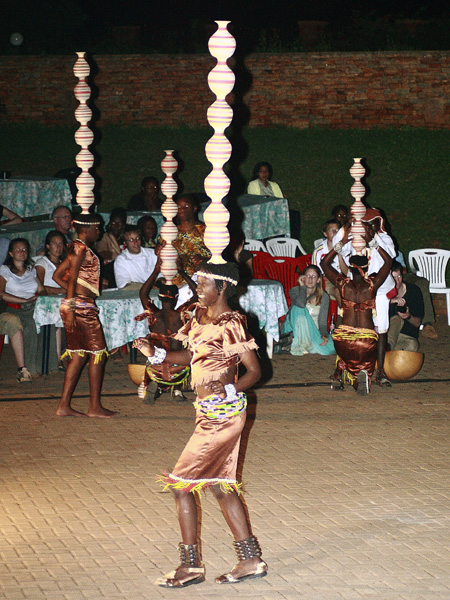 Gulu,Pots,Ndere Dancers,Kampala