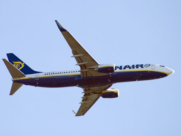 Ryanair,Plane