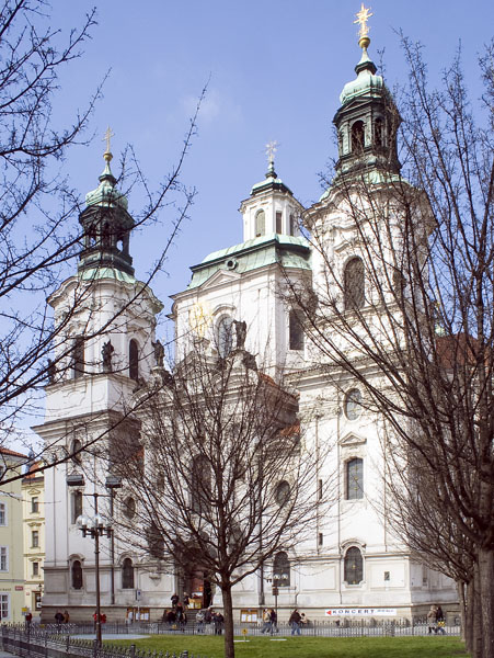 Kostel svatého Mikuláše,St Nicholas Church,Staromestské náměstí,Staromestke Nameste,Old Town Square,Staré Město,Stare Mesto,Old Town,Prague,Praha