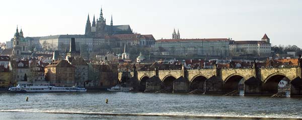 Karlův most,Karluv most,Charles Bridge,Pražský Hrad,Prazsky Hrad,Prague Castle,Vltava,Praha