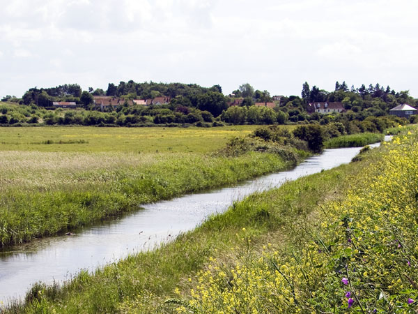 Sea Wall,Burnham Overy