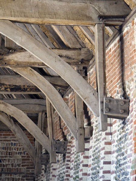 Waxham Barn,Beams