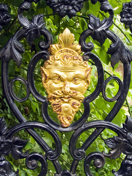 Gate,Deans Court,Wimborne