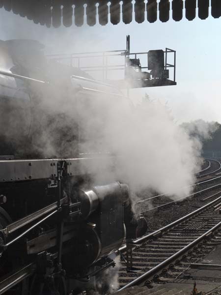 70000 Britannia,Salisbury Station,Train,Steam Engine,Locomotive