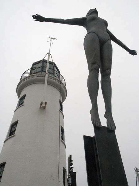 Bathing Beauty,Statue,Sculpture,Harbour Light,Lighthouse,Scarborough