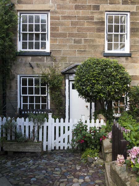 The Square,Robin Hood's Bay,Houses