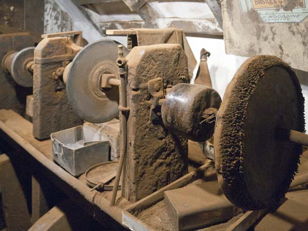 Jet Heritage Centre,Whitby,Lathes,Grindstones,Grind Stones