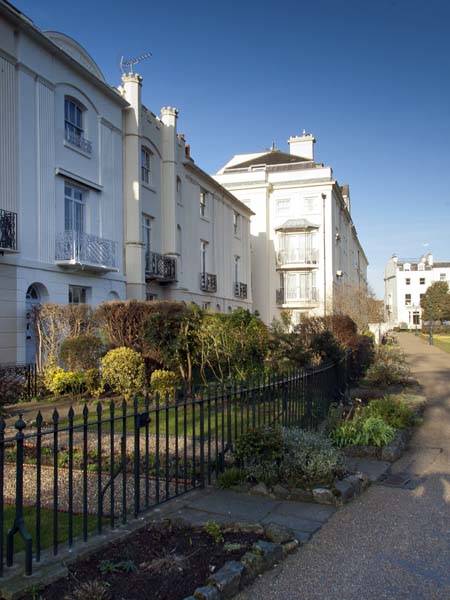 Dane John,Gardens,Canterbury,Houses