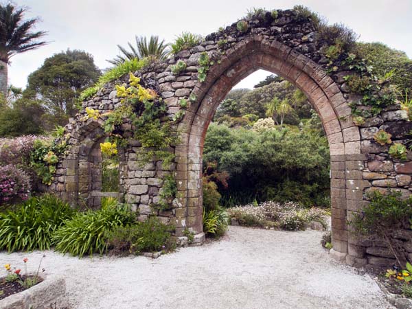 Old Abbey,Tresco Abbey Gardens,Ruins