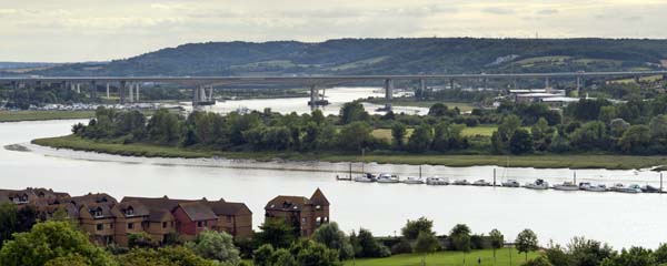 M2,River Medway,Rochester,Bridges