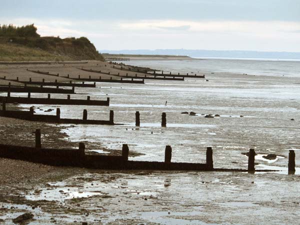 Beach,Isle of Grain,Groyne