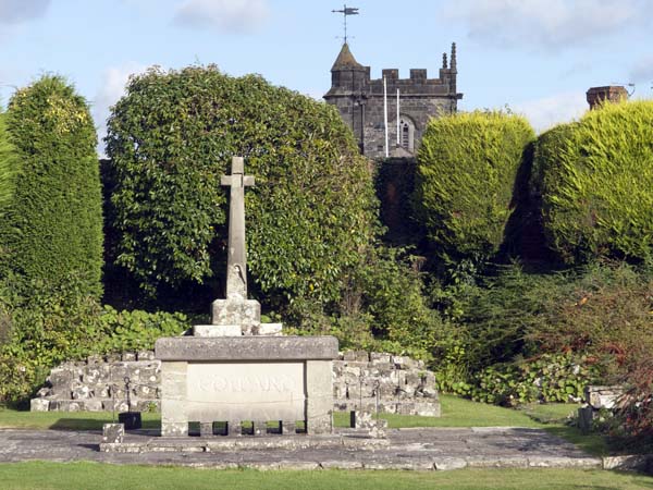 Modern,Altar,Shaftesbury Abbey,Cross,Garden