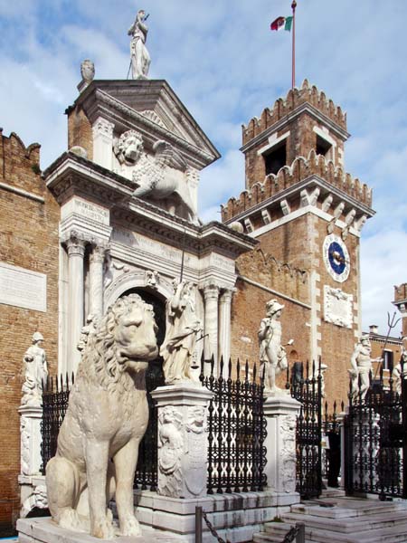 Arsenale,Gate,Venice,Venezia,Lion