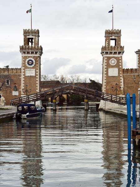 Arsenale,Gate,Venice,Venezia,Towers,Canal