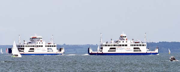 Lymington,Yarmouth,Isle of Wight,Ferries,Boats