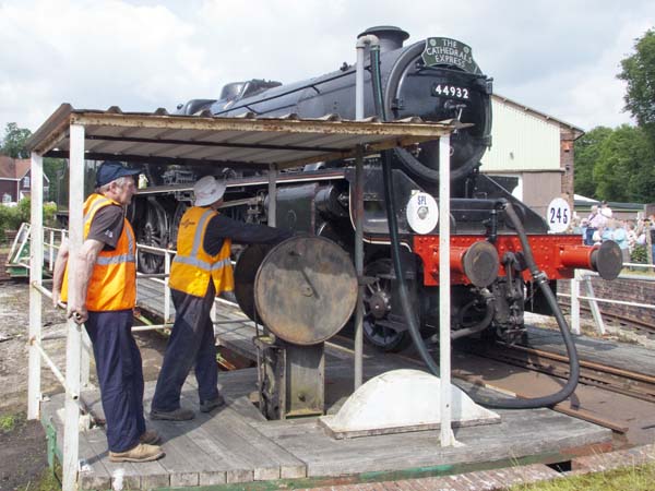 44932,Black Five,Yeovil Railway Centre,Heritage,Steam Engine,Locomotive,Turntable
