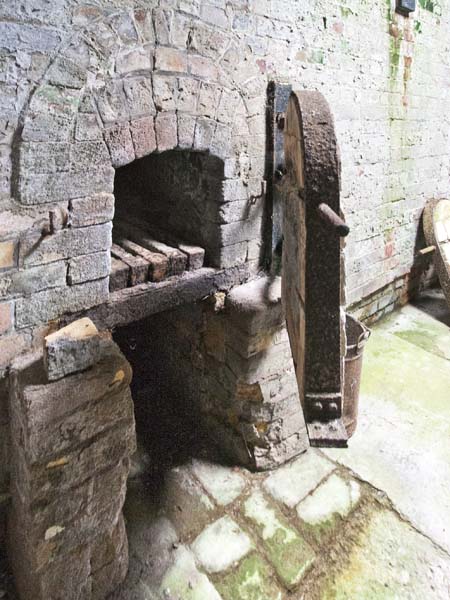 Limekiln,Twyford Waterworks