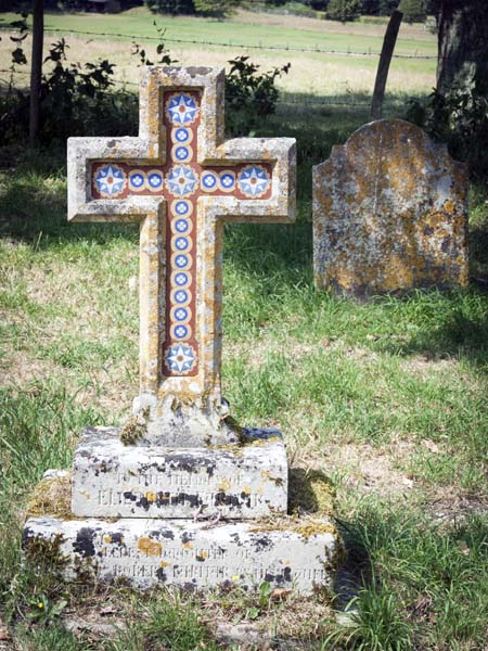Tiled Cross,St John the Baptist,Boldre