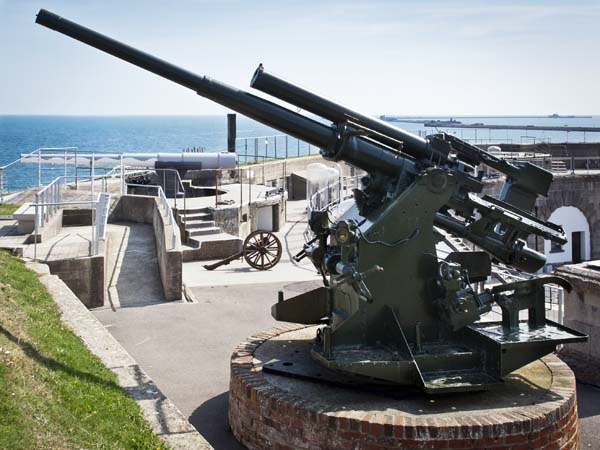 3.7 Inch Anti-aircraft Gun,Nothe Fort,Weymouth,Sea