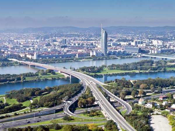 Brigittenauer Bruecke,Bridge,River,Vienna,Wien