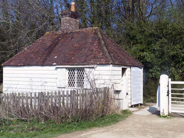 Tollhouse,Weald and Downland,Singleton