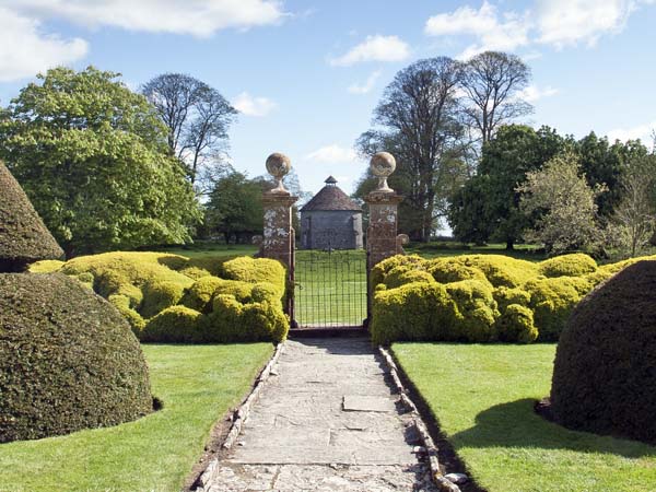 Water Tower,Dovecote,Lytes Cary,Somerton,Gardens,Gate