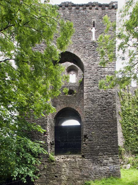 Upper Barbican,Chepstow Castle
