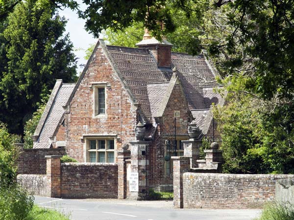 Lodge,Edmondsham