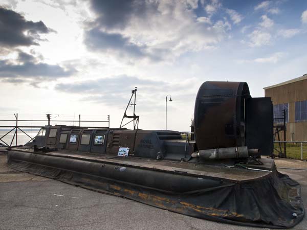 Griffon,2000TD,Hovercraft Museum,Lee-on-the-Solent