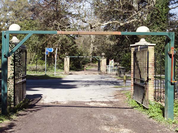 Road Crossing,Staunton Country Park