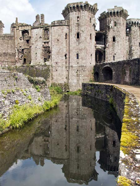 Moat,Gatehouse,Raglan Castle,Cadw