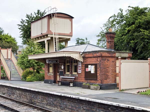 Platform 2,Toddington Station,Gloucestershire Warwickshire Railway,Water Tower,Heritage