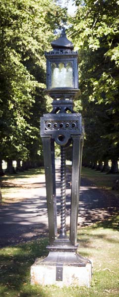 Lamppost,Lime Avenue,Avington Park,Garden