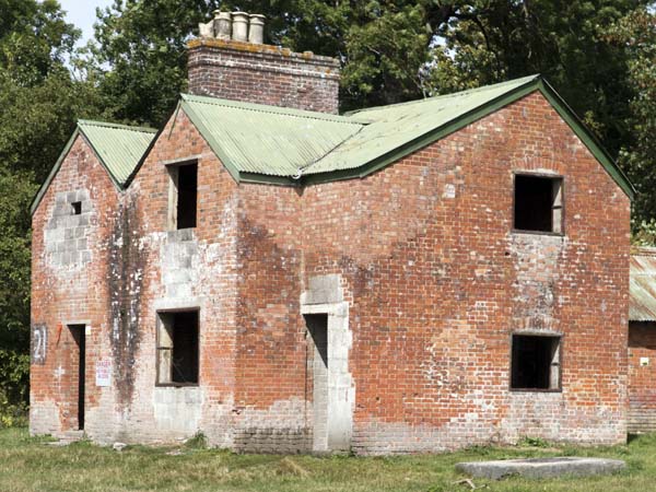 Nag's Head Cottages,Imber,Ruin,Houses