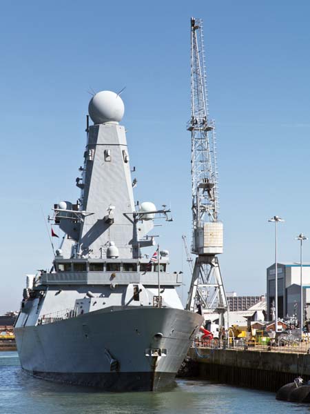 Type 45 Destroyer,D32,HMS Daring,Portsmouth Naval Dockyard