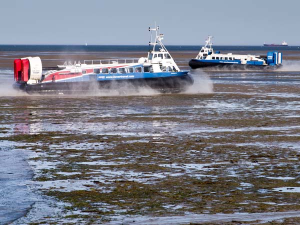 Freedom 90,Island Express,Hovercraft,Ryde,Isle of Wight