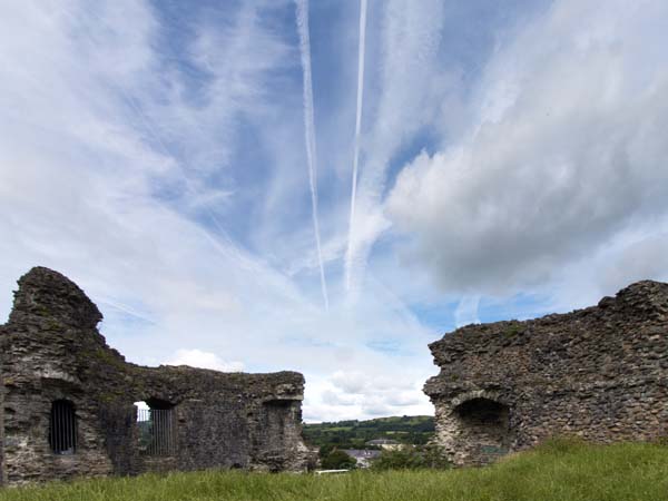 Contrails,Llandovery Castle