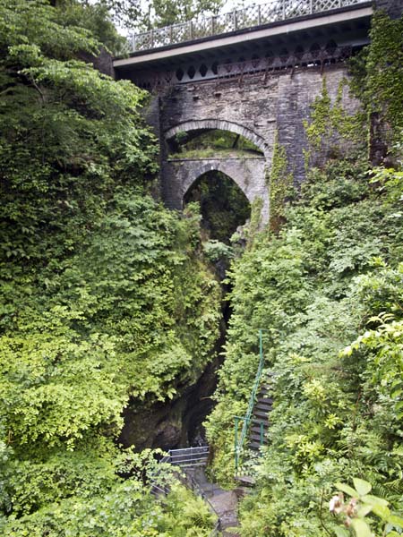 Devil's Bridge,Punchbowl,Pontarfynach