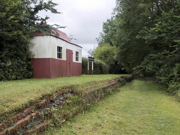 Llanerch-Ayron Halt,Llanerchayron Station,Llanerchaeron