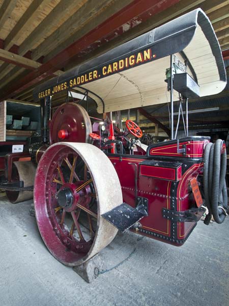 Glenys,Steam Roller,Geler Jones Collection,Llanerchaeron