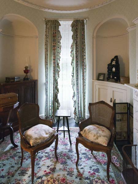 Oval Boudoir,Llanerchaeron