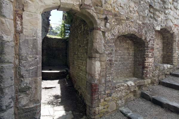 Gatehouse,Farnham Castle