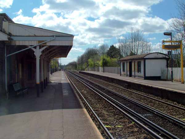 Amberley Station,Railway