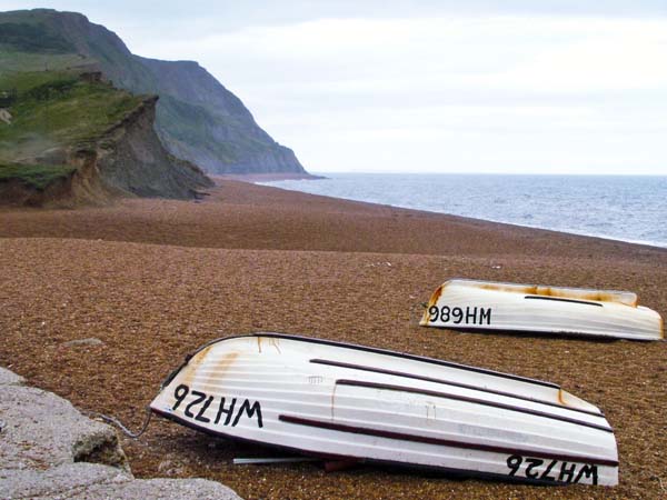 Charmouth,Boats,Cliffs