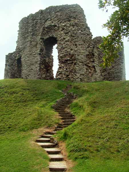 Christchurch Castle,Keep