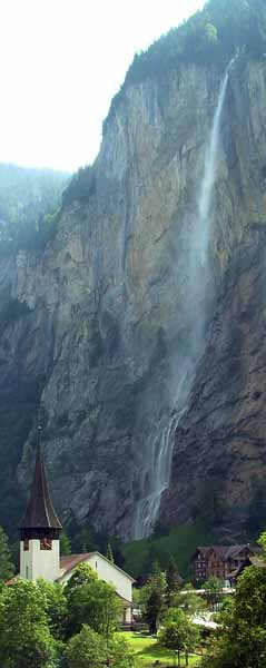 Lauterbrunnen,Church,Waterfall,Staubbach Falls,Staubbachfalle,Staubbachfaelle,Staubbachfälle