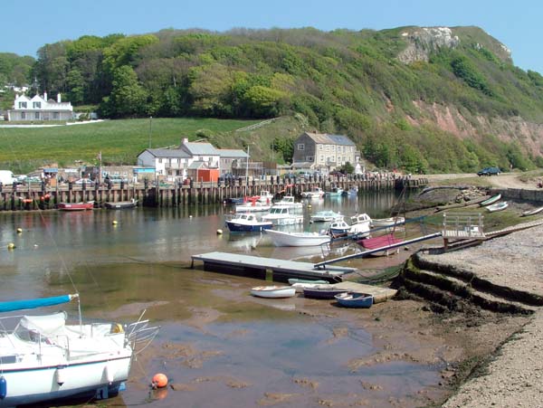 Seaton,Axemouth Harbour,Boats