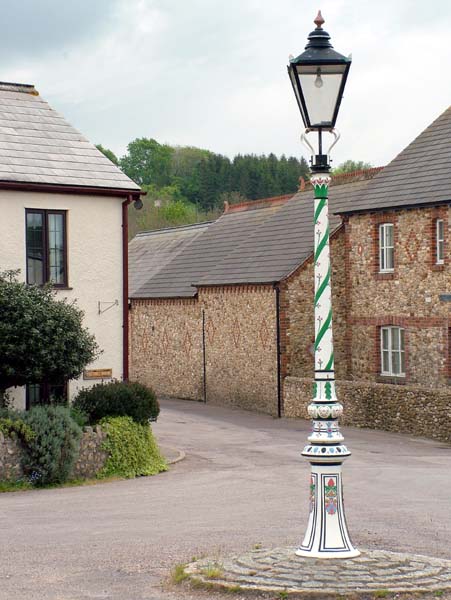 Colyton,Lamppost